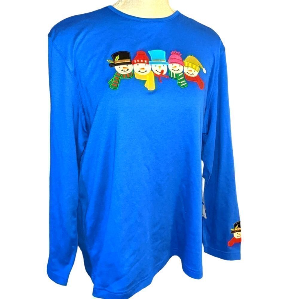 🤩 Designer's Originals Studio blue holiday top size‎ XL🤩 2 for $20